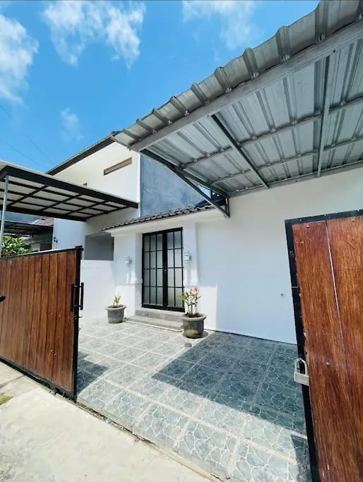Javanusa Nusa Dua  0*, Nusa Dua (Bali)